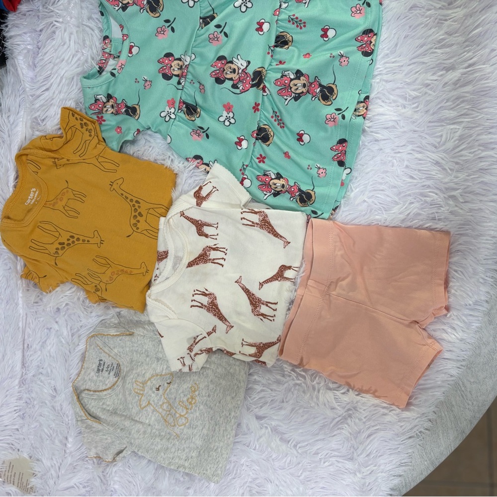 Girls' Mint Minnie Mouse Pajama Top + Giraffe & Peach Mix 5-Piece Set